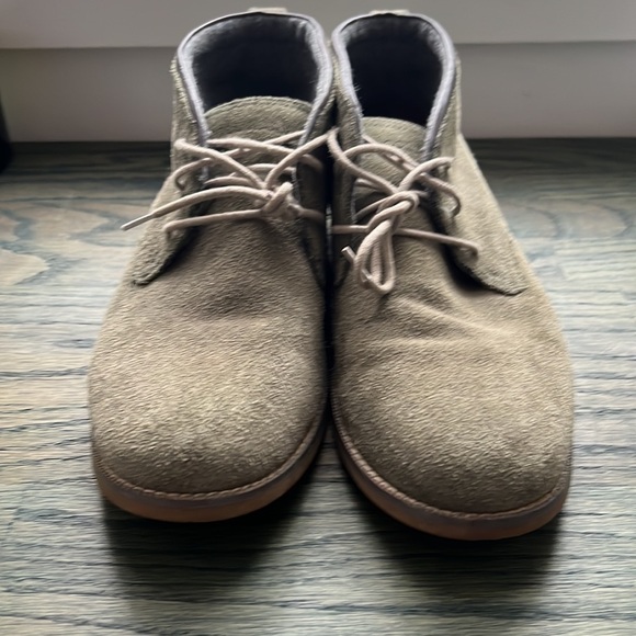 Cole Haan Suede Chukka ankle boots wool lined. EUC. Size 10.5 Olive Green - Picture 3 of 14